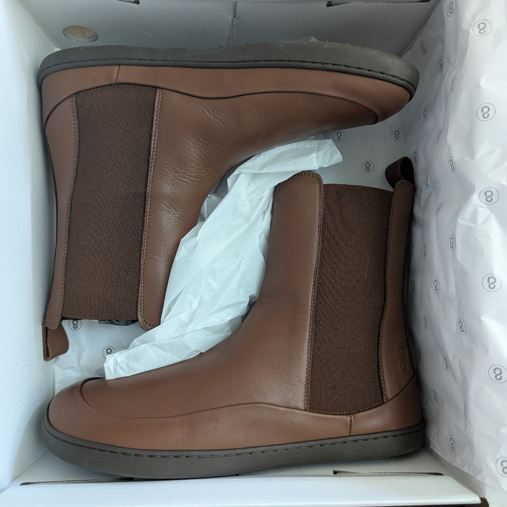 Shapen Victory Boots Barefoot Chelsea Boot Brown EU 39/Women's 8.5 New In Box